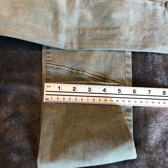 Women’s size 6 American Eagle outfitters green jeans - Picture 4 of 12